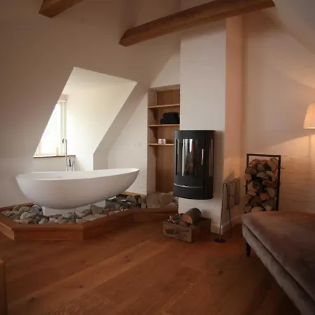 Vejro Resort Szálloda *